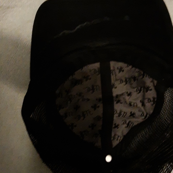 COLLECTABLE UFC HAT !!!!!! - Picture 3 of 3